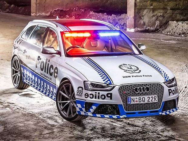 یک سوپرماشین در نیروی پلیس چه وظیفه‌ای دارد؟